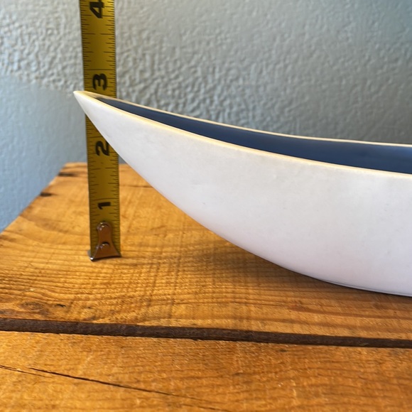 Striking Vintage Dish from Czechoslovakia - Picture 8 of 10